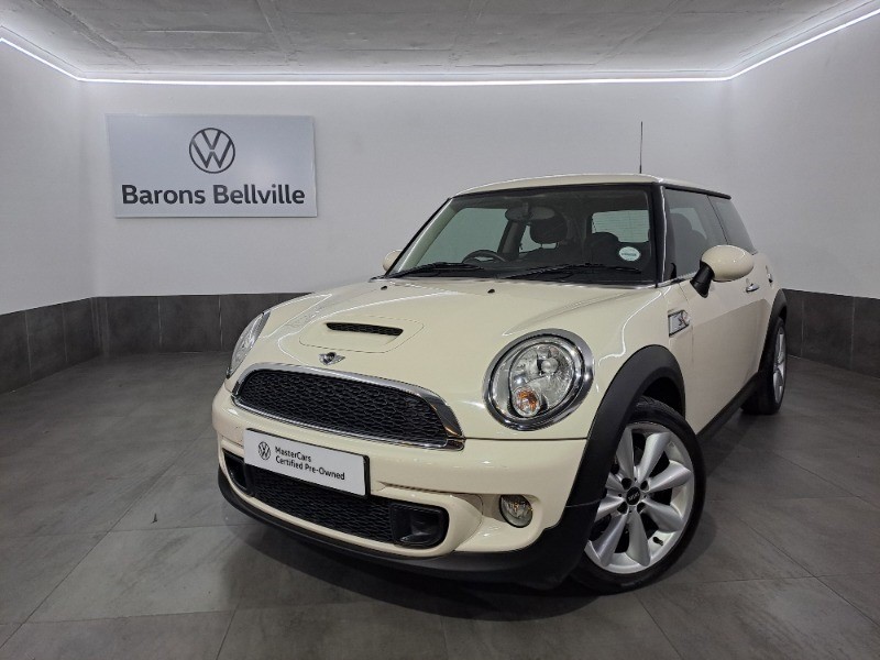 2013 MINI COOPER S