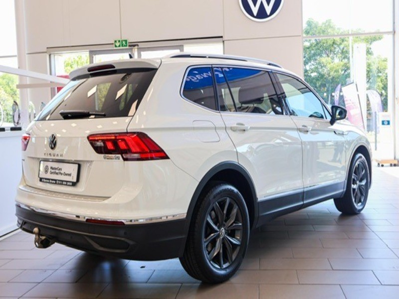 VOLKSWAGEN TIGUAN ALLSPACE MY22 1.4 TSI LIFE DSG - Barons Bruma