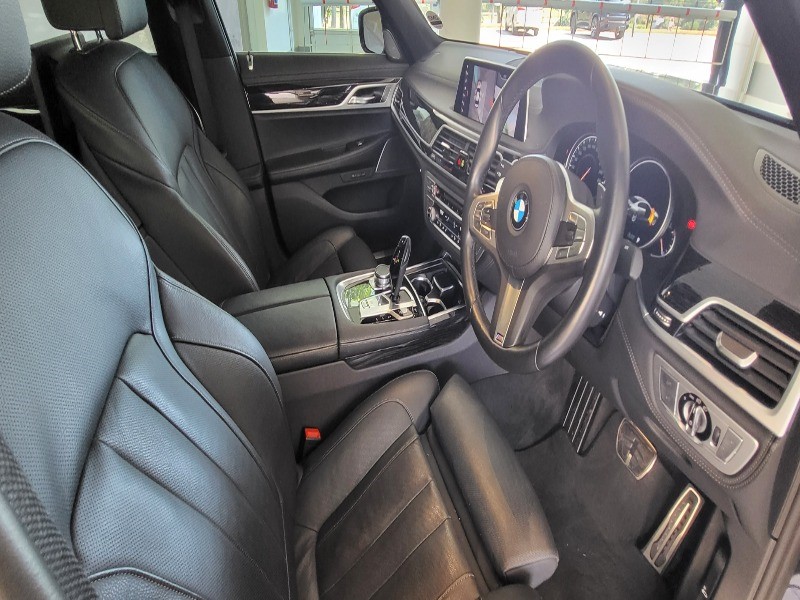 2019 BMW 730d M SPORT (G11)