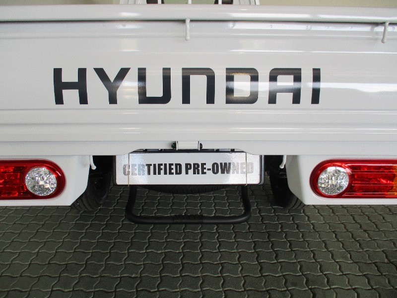 HYUNDAI H100 2.6D A/C F/C D/S White