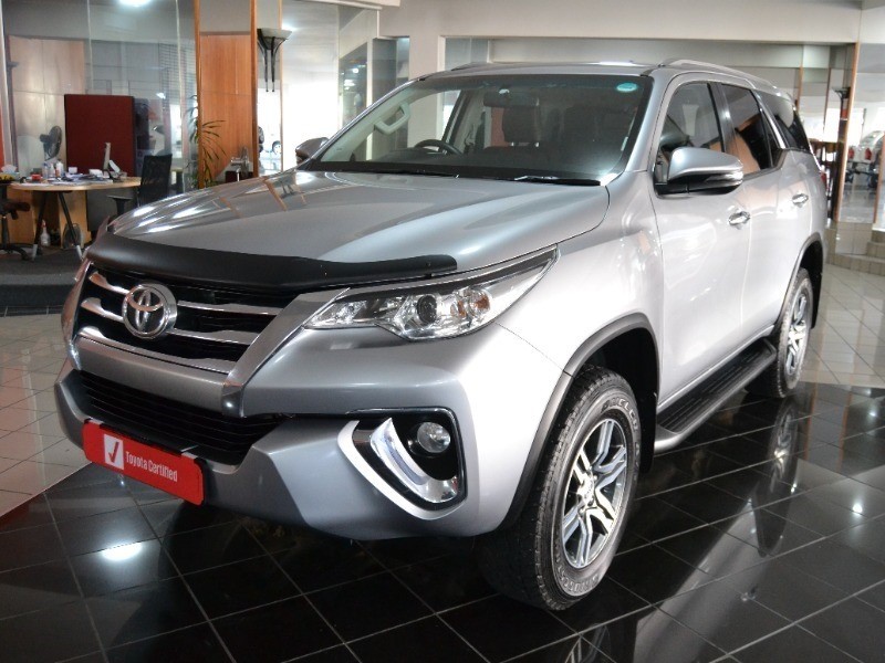 TOYOTA FORTUNER 2.4GD-6 R/B A/T (2016-3) - (2020-10)