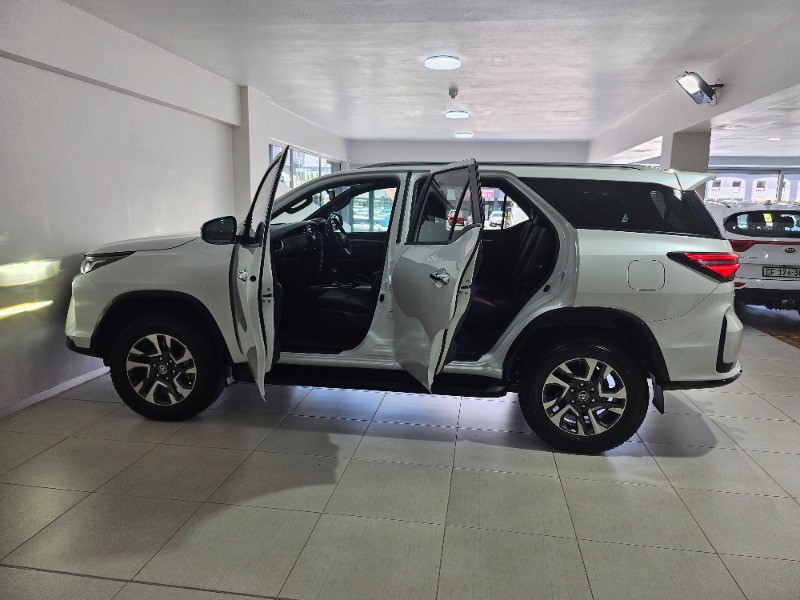 2023 TOYOTA FORTUNER 2.8GD-6 4X4 A/T