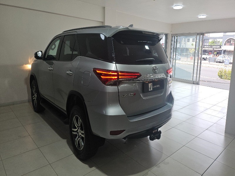 2019 TOYOTA FORTUNER 2.4GD-6 4X4 A/T