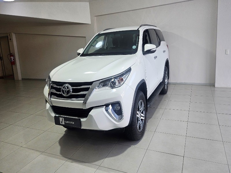 2017 TOYOTA FORTUNER 2.4GD-6 R/B A/T