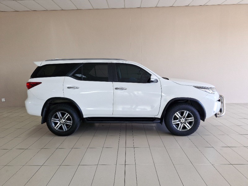 2016 TOYOTA FORTUNER 2.4GD-6 R/B A/T