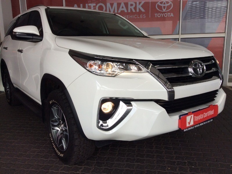 TOYOTA FORTUNER 2.4GD-6 R/B A/T