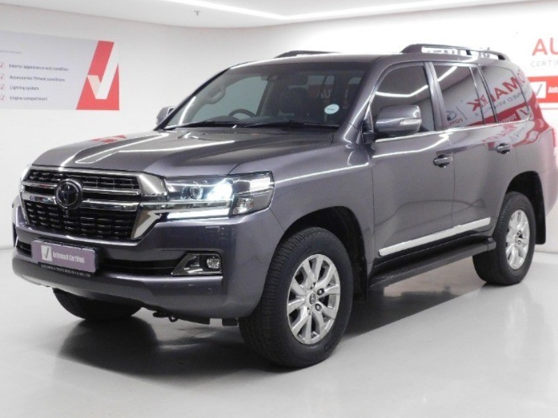 Hoàng Vũ 2021 Toyota Land Cruiser 200 VX-R V8 TD Auto
