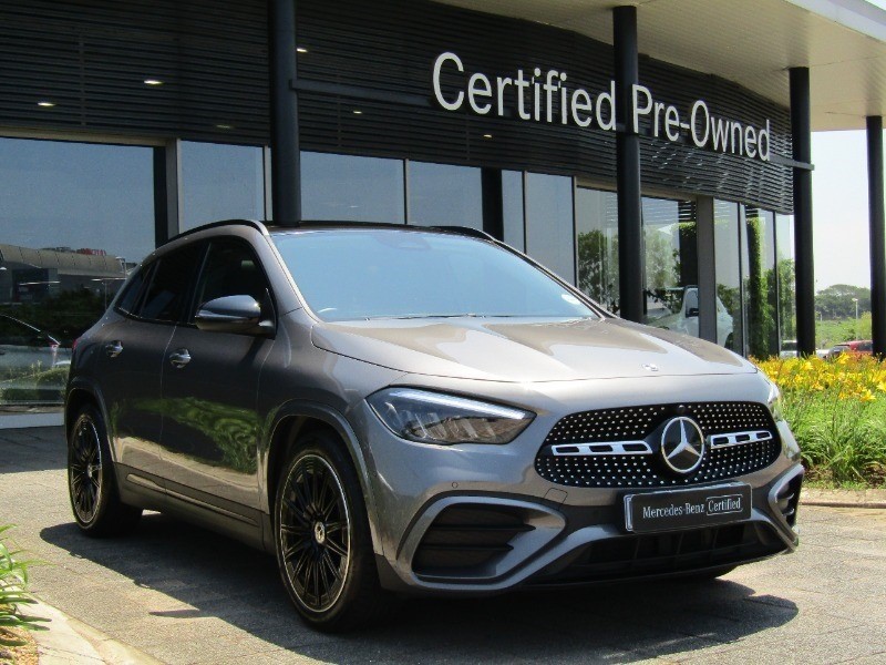 2024 MERCEDES-BENZ GLA 200 A/T