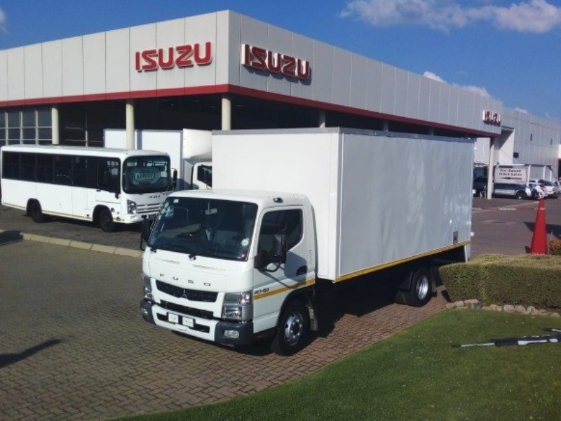 FUSO CANTER FE7-150 A/T F/C C/C