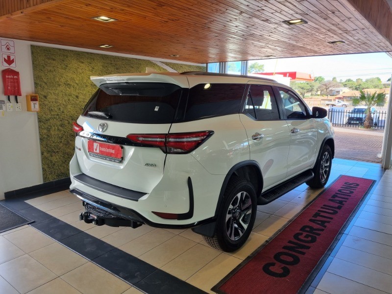 2023 TOYOTA FORTUNER 2.4GD-6 4X4 A/T