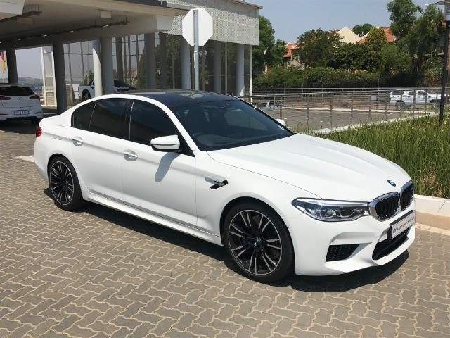2018 BMW M5 M-DCT (F90)