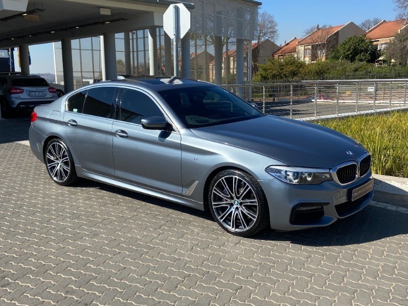 2018 BMW 540i M SPORT A/T (G30)