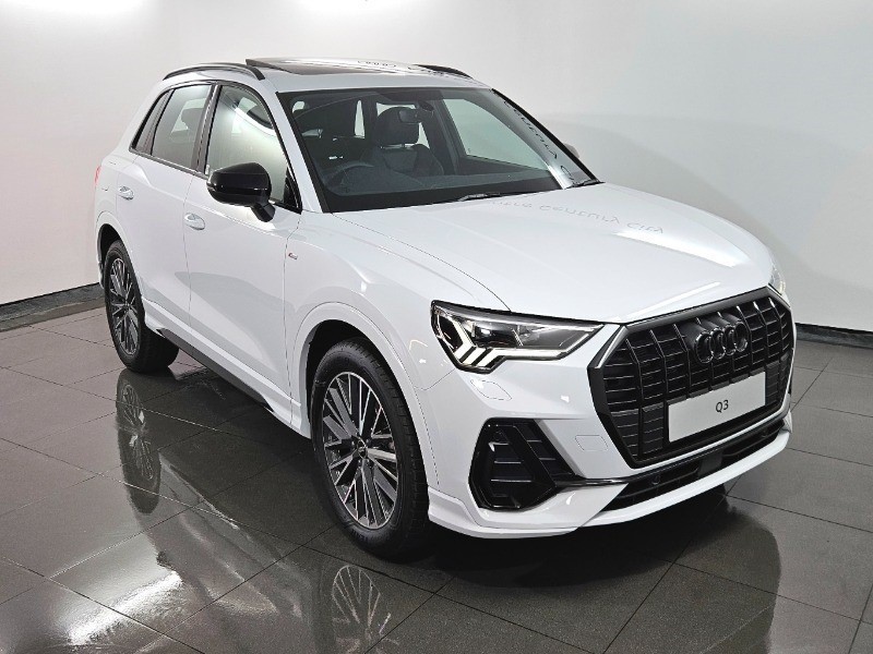 2024 AUDI Q3 35 TFSI STRONIC BLACK EDITION